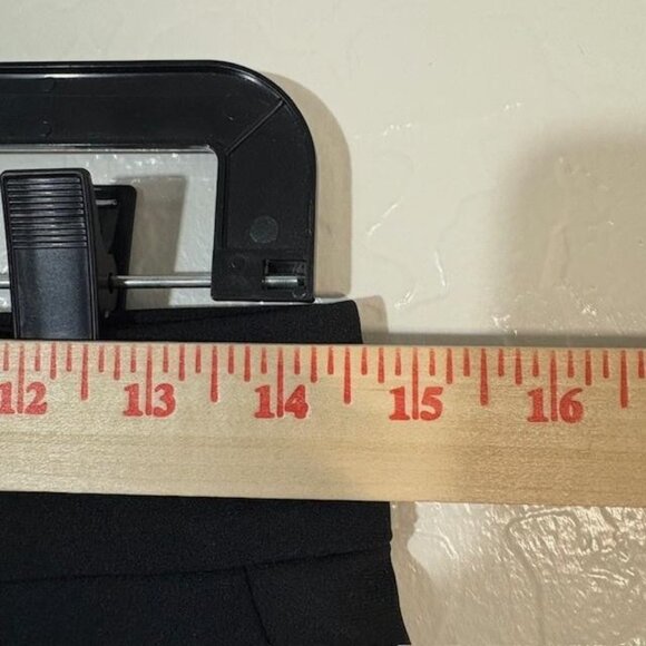 Ministry of Supply Pants Womens 4 Black Pull-On Tapered Ankle Stretch Travel - Picture 5 of 6